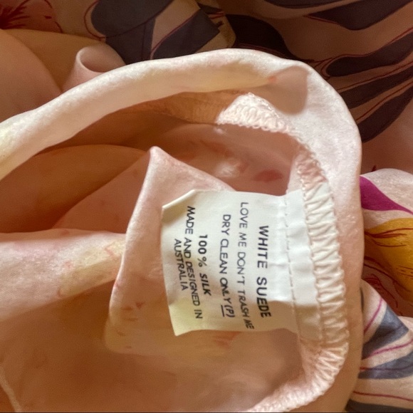 WHITE SUEDE | Silk Top | Made in Australia | Size 8 - Picture 8 of 8